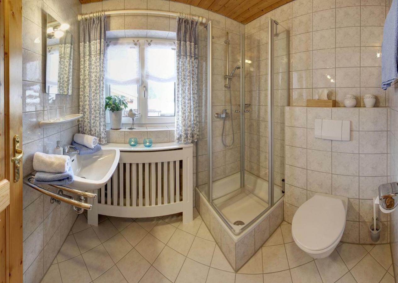 Ferienwohnungen Haus Martin Инцелль Экстерьер фото